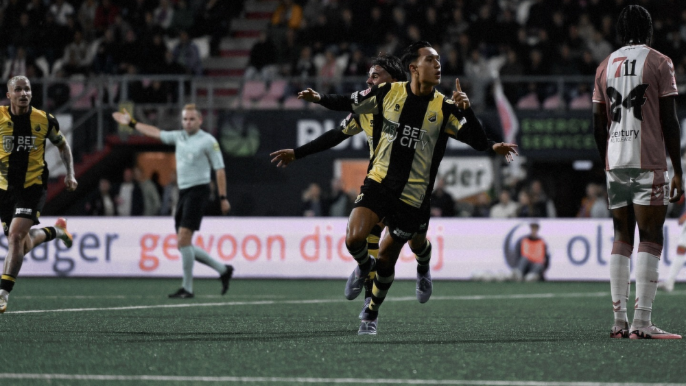 Gambar-Biografi dan Profil Miliano Jonathans: Dari Akademi Belanda hingga Siap Bela Timnas Indonesia