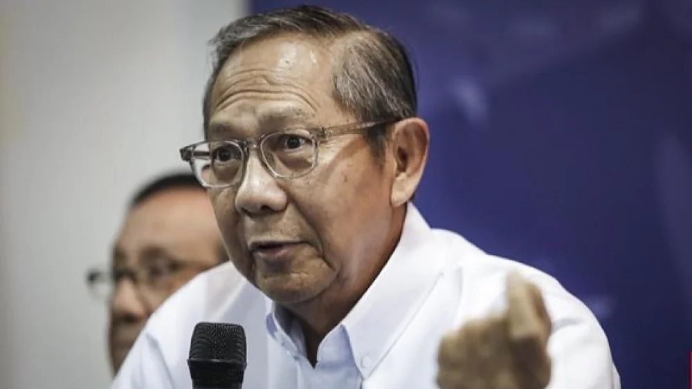Biografi dan Profil Ginandjar Kartasasmita: Perjalanan Panjang Pendidikan dan Jejak Akademisnya