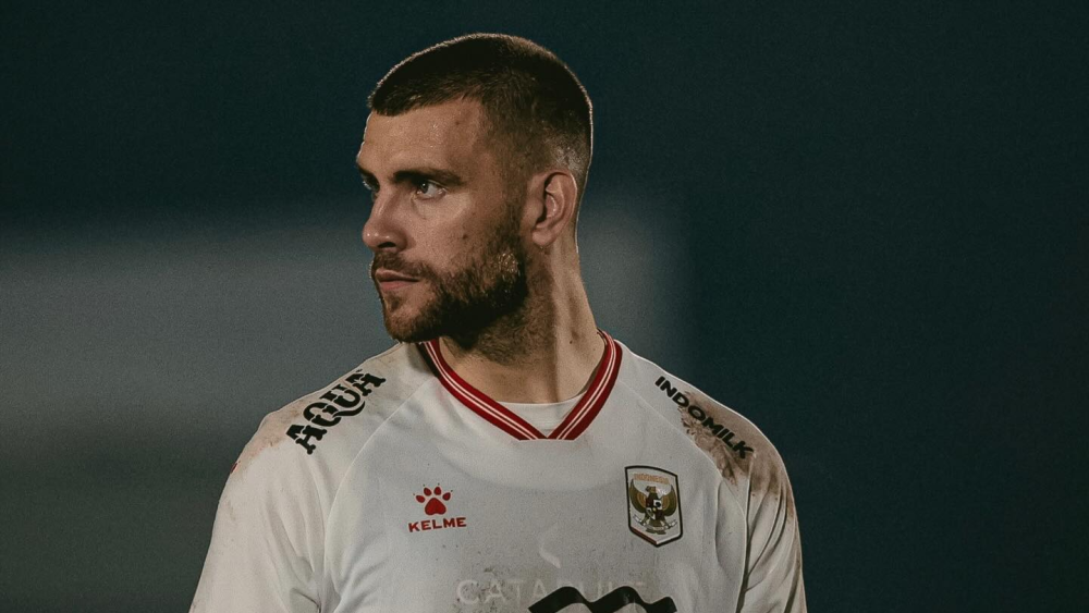Biografi dan Profil Maarten Paes: Kiper Timnas Indonesia yang Ternyata Sarjana Ekonomi!