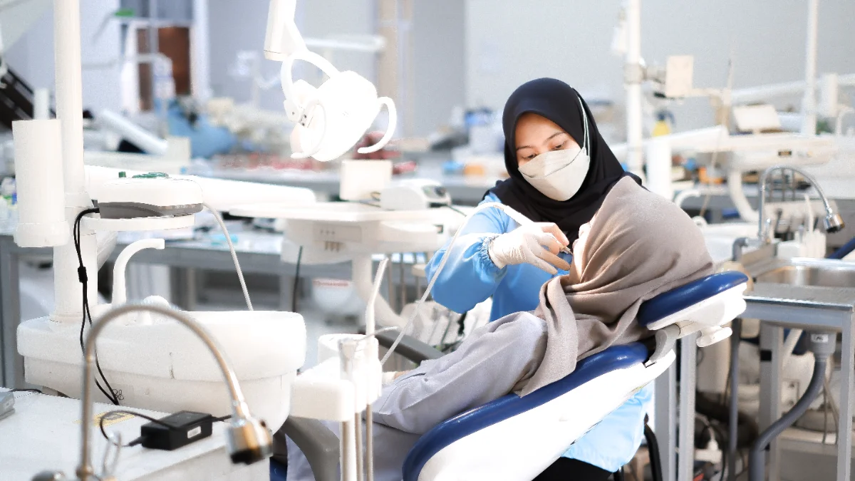 Foto jurusan Profesi Dokter Gigi